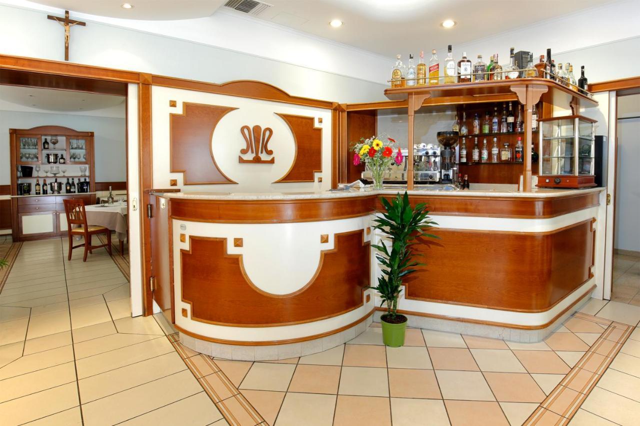 Hotel Sollievo San Giovanni Rotondo Kültér fotó