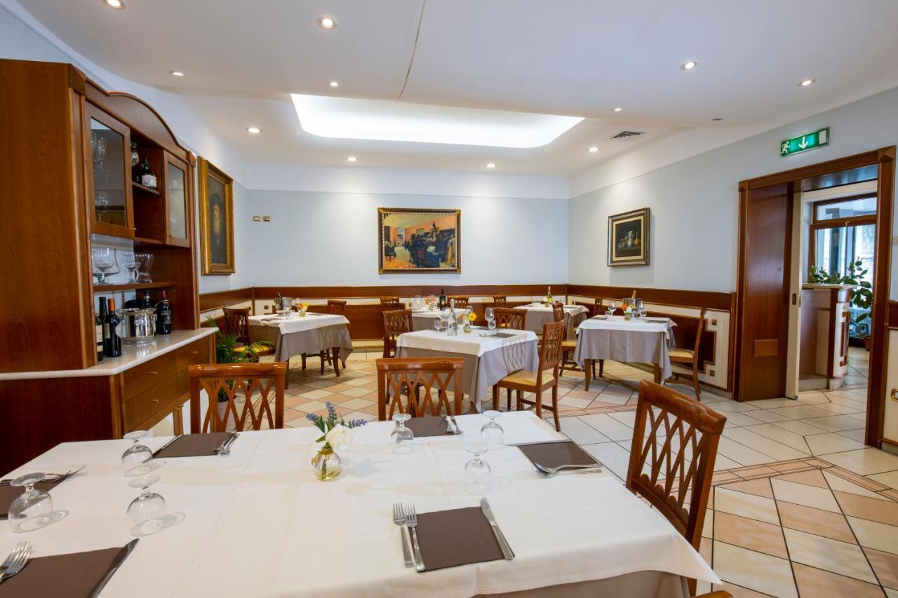 Hotel Sollievo San Giovanni Rotondo Kültér fotó