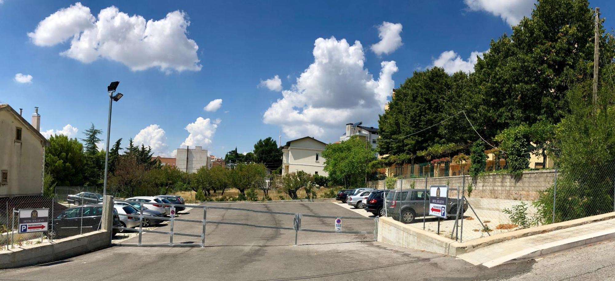 Hotel Sollievo San Giovanni Rotondo Kültér fotó