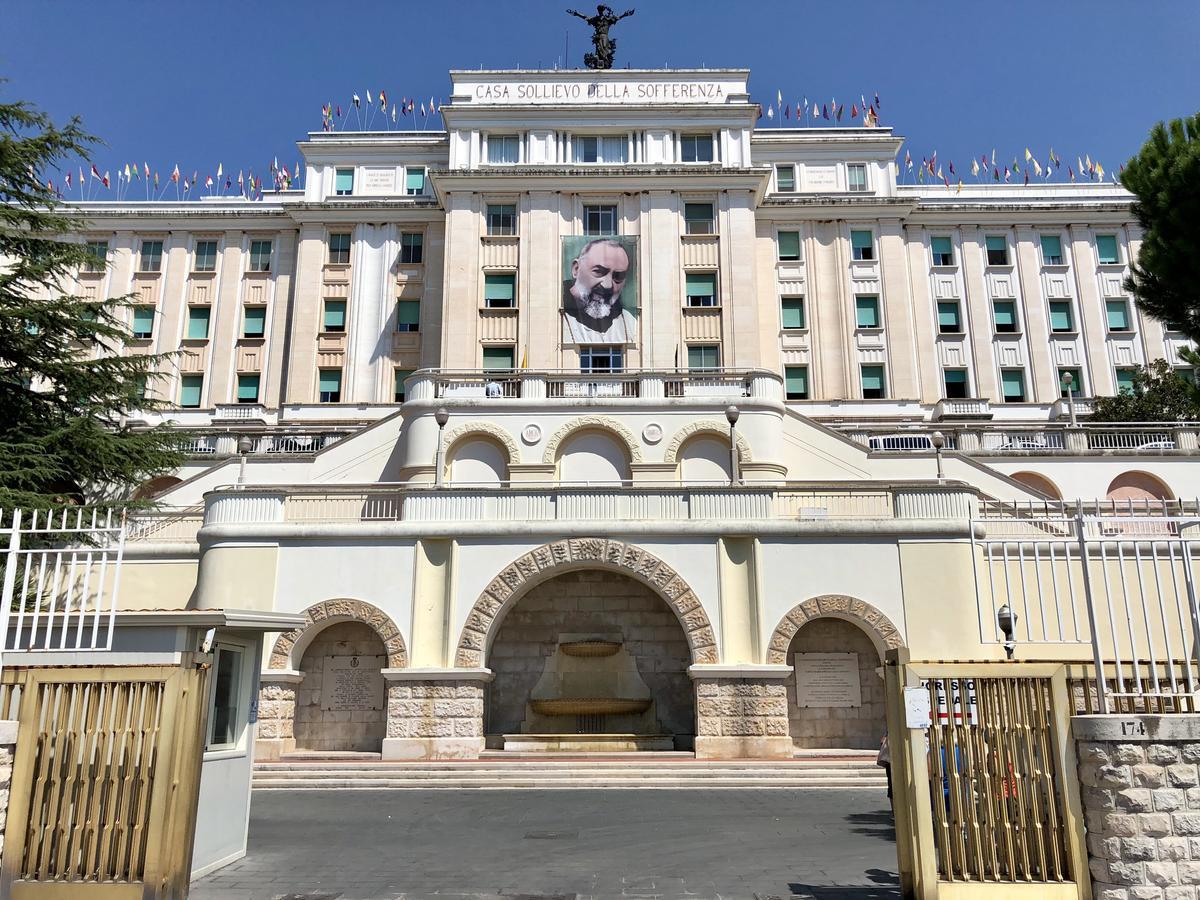 Hotel Sollievo San Giovanni Rotondo Kültér fotó